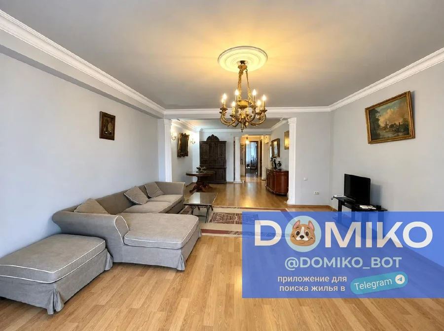2+1 комнатная квартира, 130.9 м²