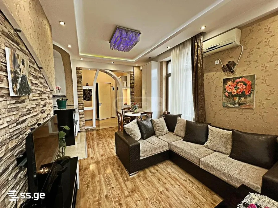 2 room Flat Daily rent. Mtatsminda