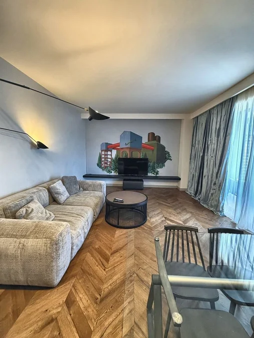 Лиси Грин Таун: 4-комнатная, 168,0 м²