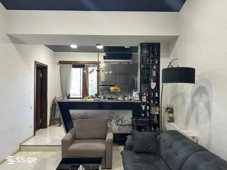 4 room Flat For Sale. Districts of Vazha-Pshavela