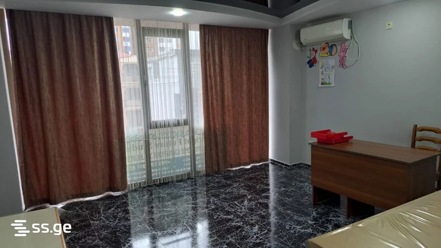 Commercial space For Rent