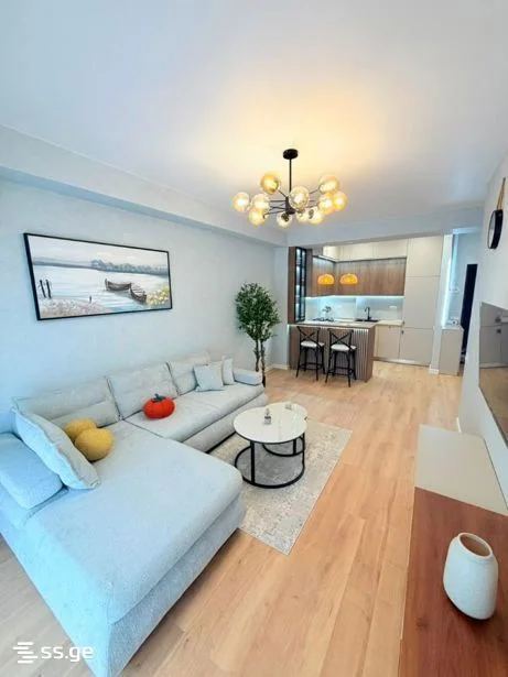 2 room Flat For Sale. Ortachala