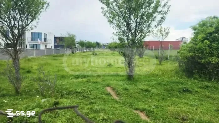 Земельный участок 1019 кв.м в Табахмеле