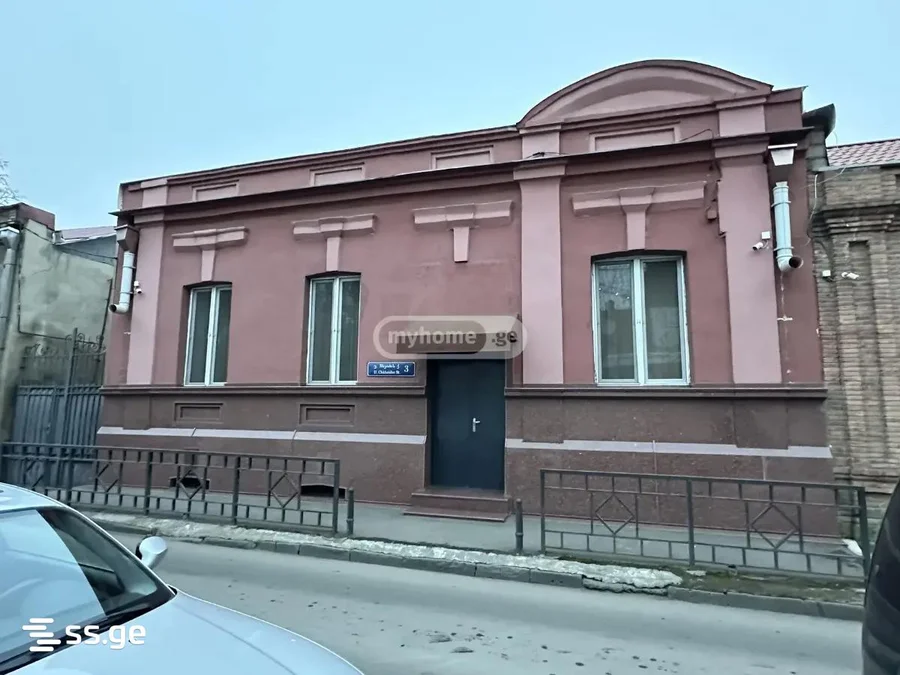 4-комнатный частный дом. Чугурети