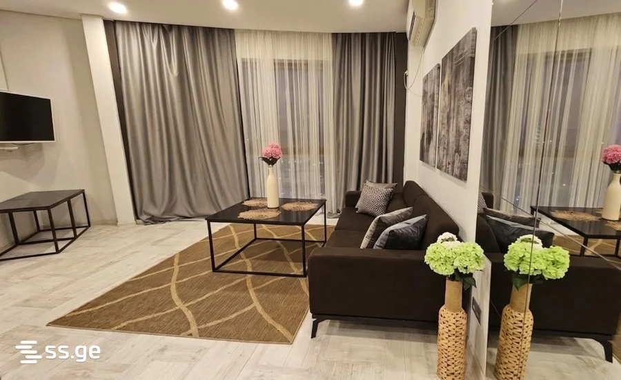 1+1 на Orbi Sea Towers Sherif Khimshiashvili St 17 Khimshiashvili District