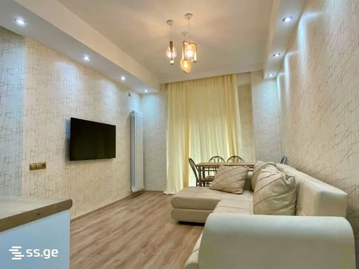 3 room Flat for rent. Isani