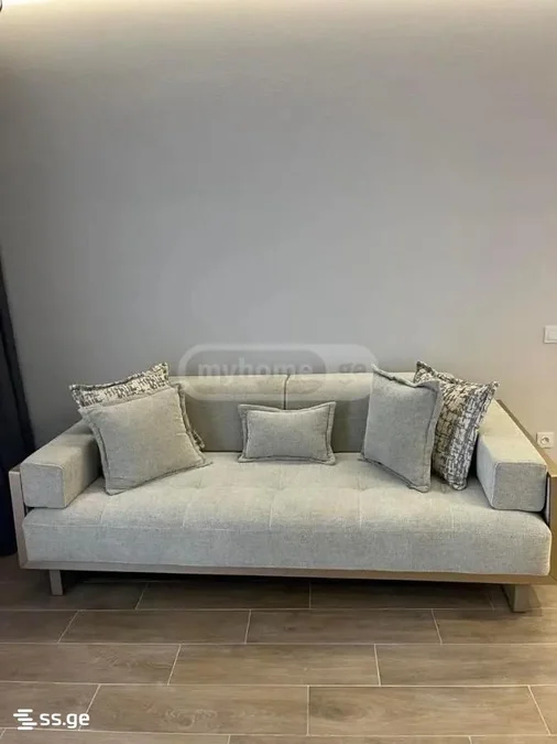 3-комнатная квартира в Тбилиси, 84 кв.м, $800