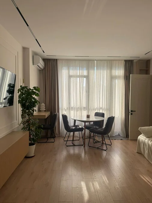 2-комнатная квартира, 47 м², Хайдар Абашидзе 60, $700