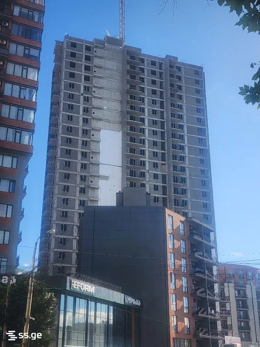 2-комнатная квартира в Тбилиси