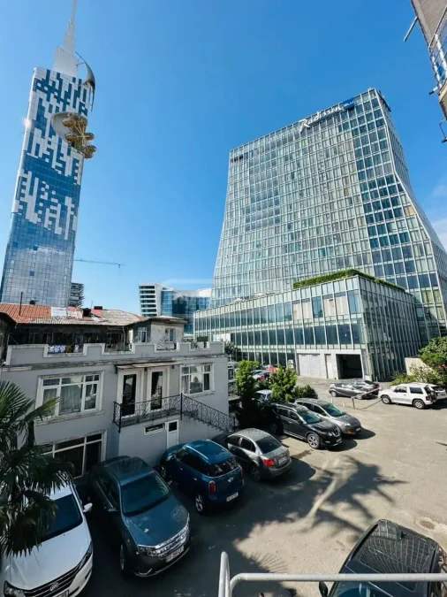3-комнатная квартира в Старом районе
