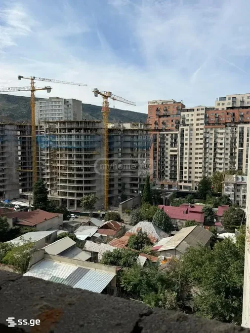 4-комнатная квартира Продаётся. Сабуртало
