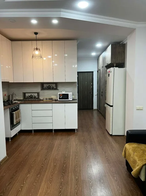 2-й пер. Шалвы Инасаридзе,6