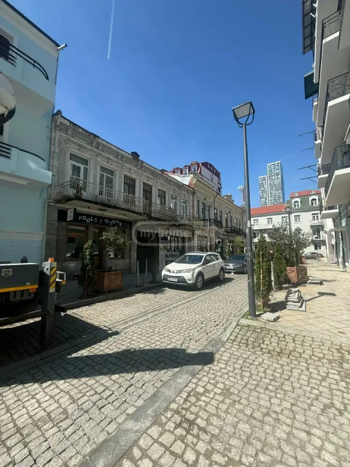 3-комнатная квартира в районе Старого Батуми