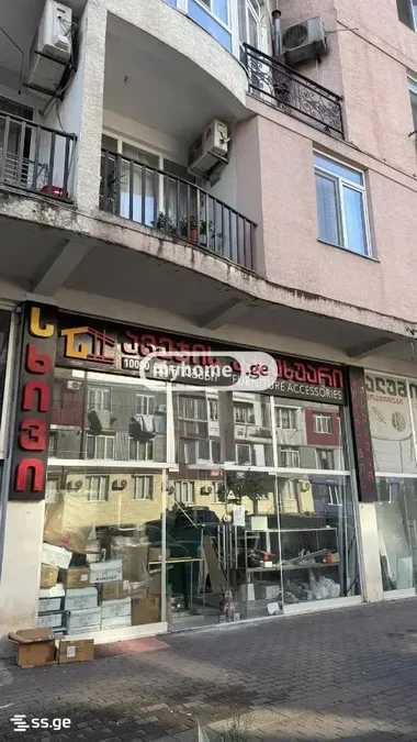 Commercial space For Rent