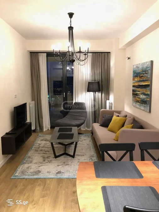 2 room Flat For Rent. Vake