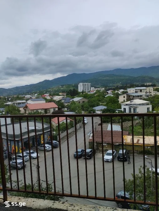 3 room Flat For Sale. Gldani