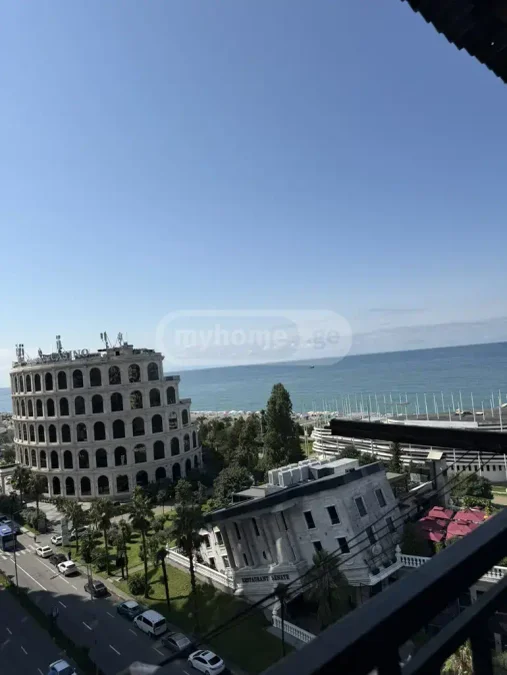 3-комнатная квартира в Химшиашвилиском районе