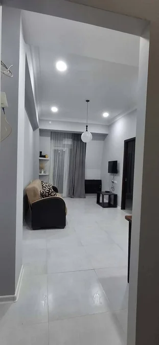 1+1 на улица Давида Агмашенебели 56 Agmashenebeli District