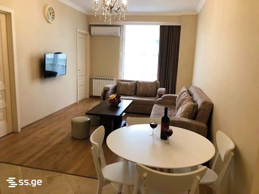 3 room Flat Daily rent