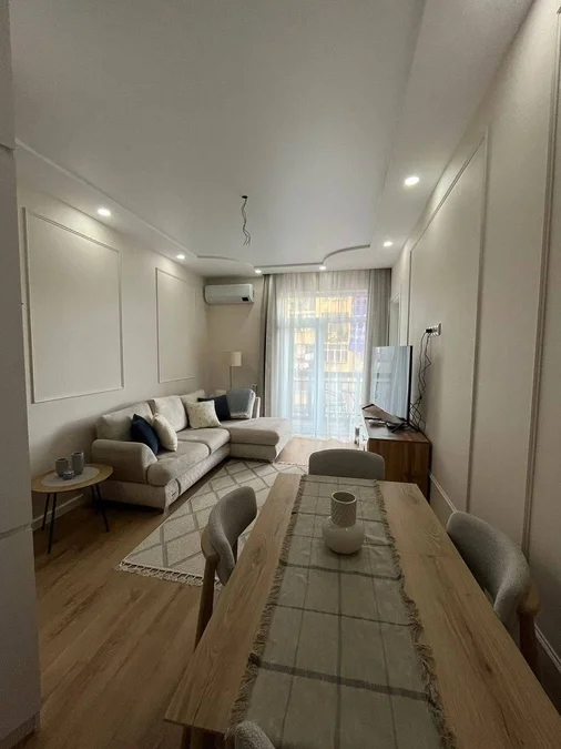 Квартиру 1+1 по улице Агмашенебели,3*