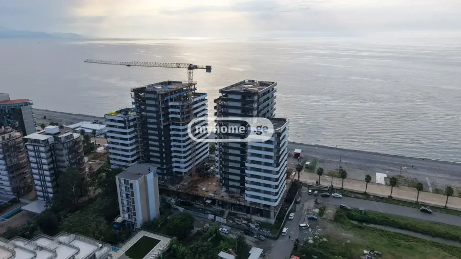 2-комнатная квартира в районе Багратиони