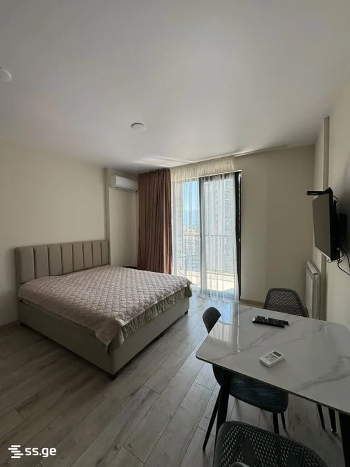 1+1 на დ. აღმაშენებლის ქუჩა 5 Agmashenebeli District