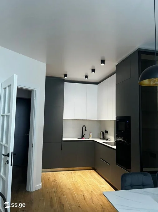 3-комнатная квартира, 56 кв.м, ул. Григола Элиавы, $800