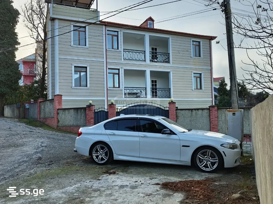Аграрка с 10+ комнатами в районе аэропорта