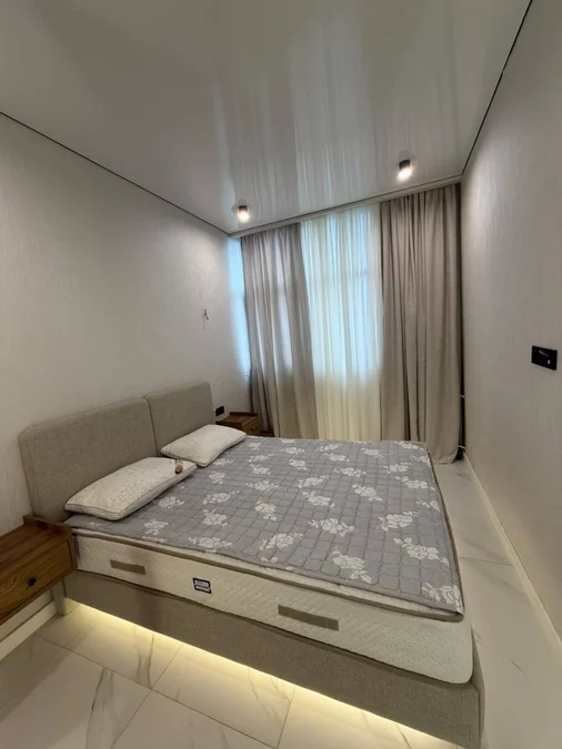 2-комнатная квартира, 41 кв.м, 10 этаж, $600