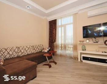 2 room Flat Daily rent