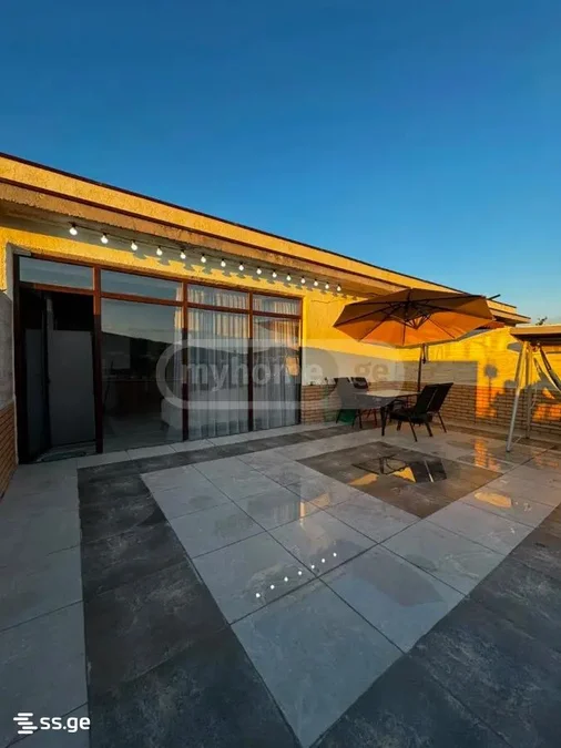 3-комнатная квартира в Тбилиси