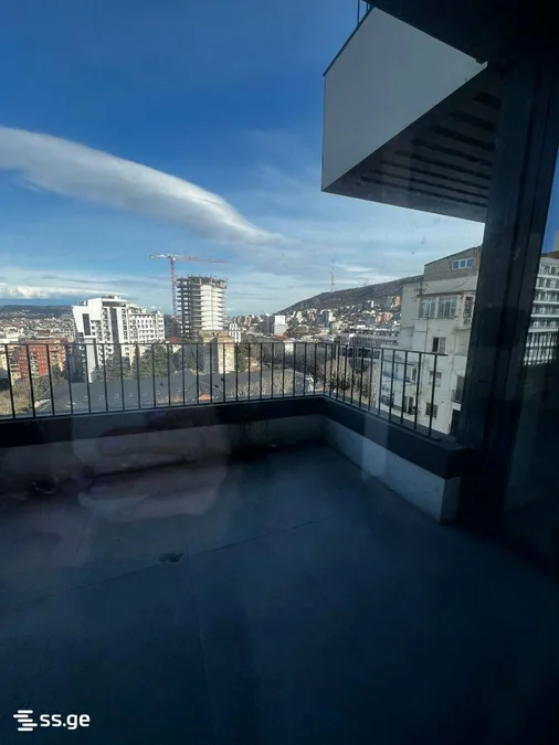 Паркинг на Chavchavadze Ave 26 Vake