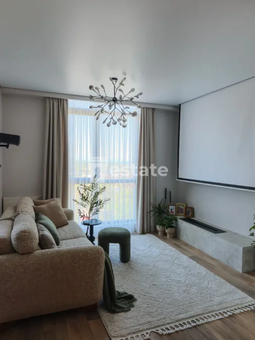 Стильная 2+1 возле нового бульвара, $155000