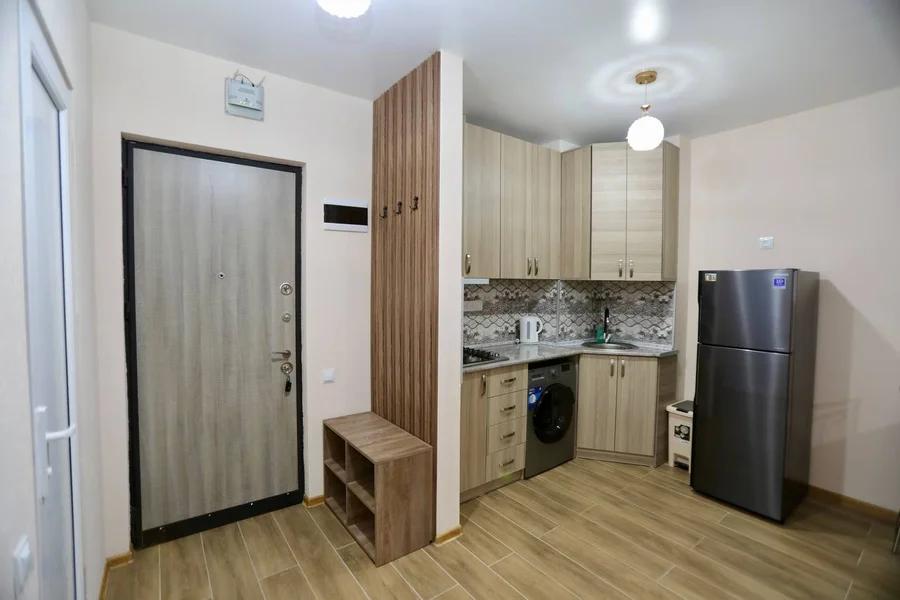 1+1 на Тбель Абусеридзе ул. 14 Khimshiashvili District