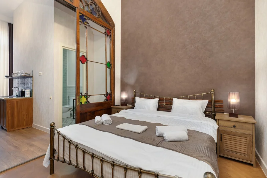 Opera Apartments 4