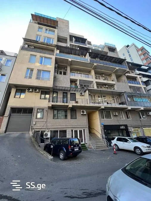 4 room Flat For Sale. Vake