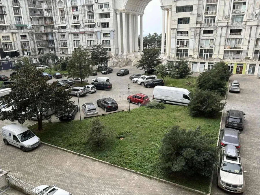 1+1, ул. Ш. Химшиашвили 4, 54 кв.м, $450