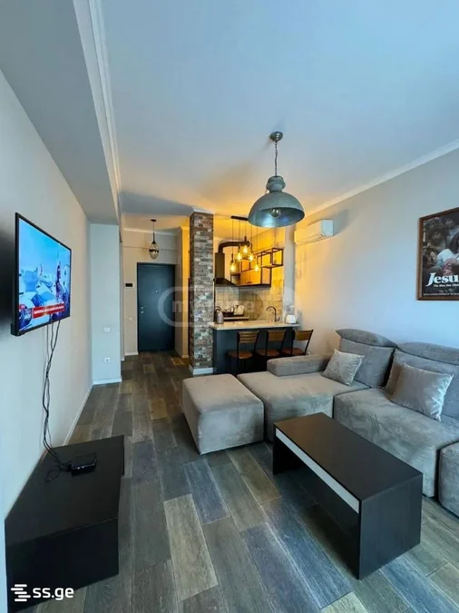 2 room Flat For Rent. Vake