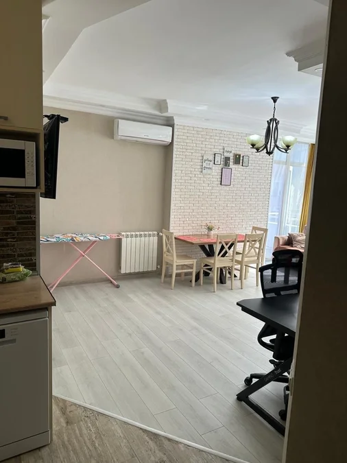 Квартира 2+1 с хорошим ремонтом и видом на море