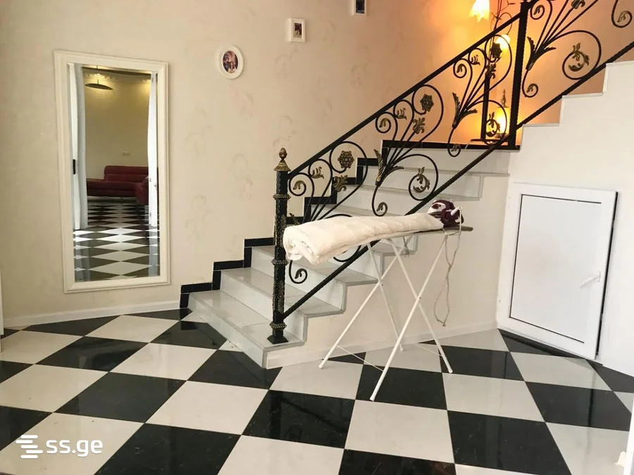 4 room Private House For Sale. Gldanula