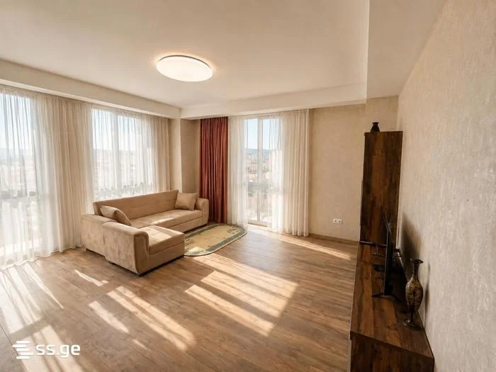 3 room Flat For Rent. Saburtalo