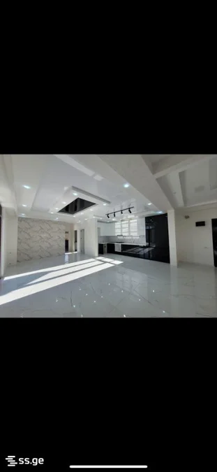 5 room Flat For Sale. Varketili