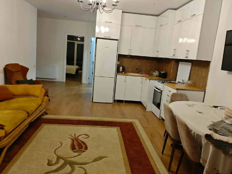 2+1 квартира, Аслан Абашидзе 10, $650