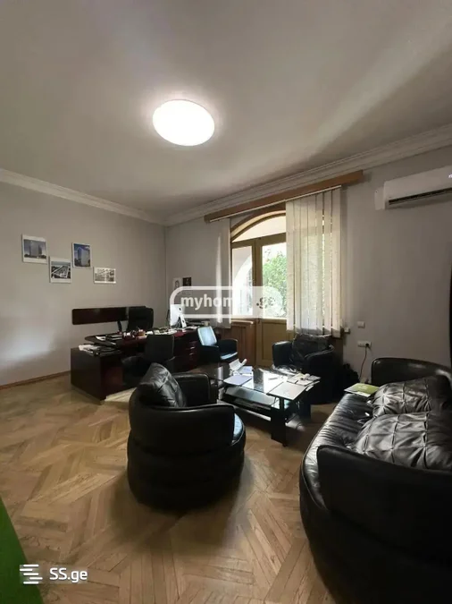 Коммерческое помещение 664 кв.м на Сабуртало