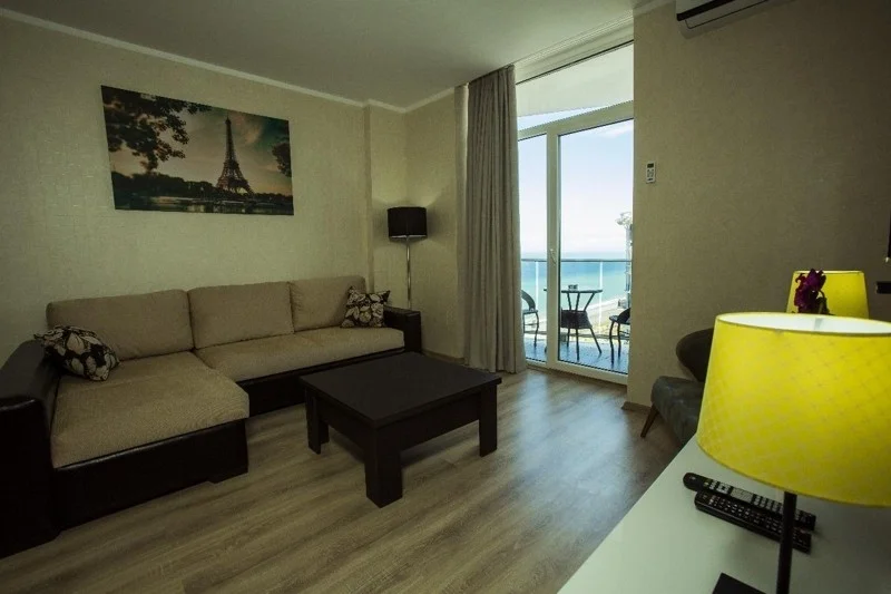 Orbi Sea Towers: 2 комнаты, 46,0 м²
