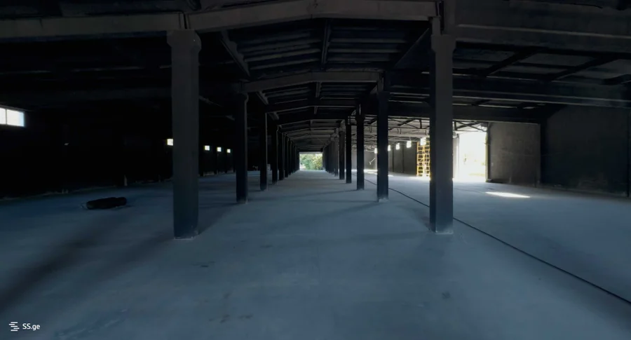 Store-Industrial property For Sale