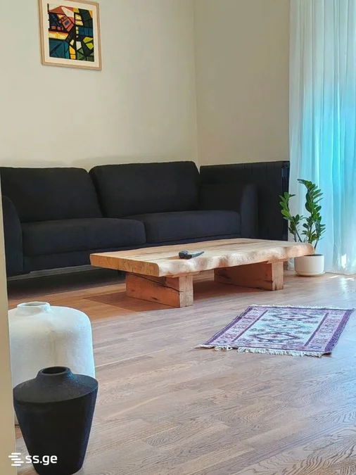 2 room Flat For Rent. Lisi lake