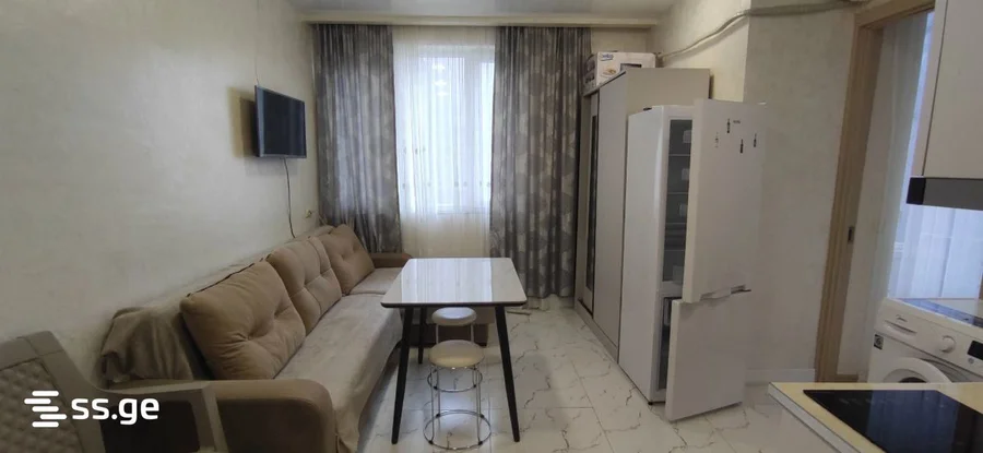Коммерческое помещение на David Agmashenebeli Street 15 Agmashenebeli District