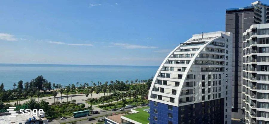 1+1 с видом на море, White Sails, $143000