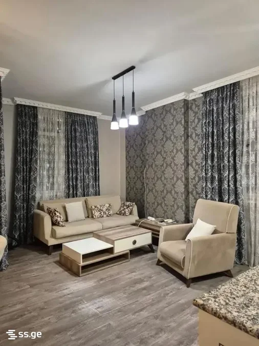 1+1 на შ. რუსთაველის გამზ. 0 Rustaveli District